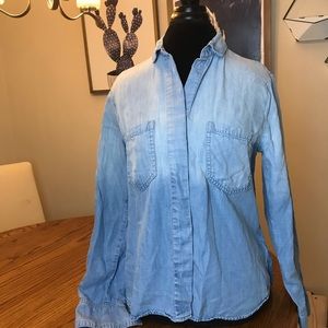 Cloth & Stone Chambray Denim Shirt-M